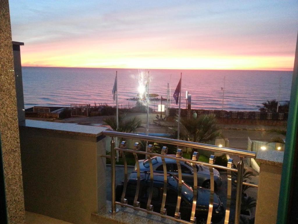 Serpa Hotel อันซีโอ ภายนอก รูปภาพ