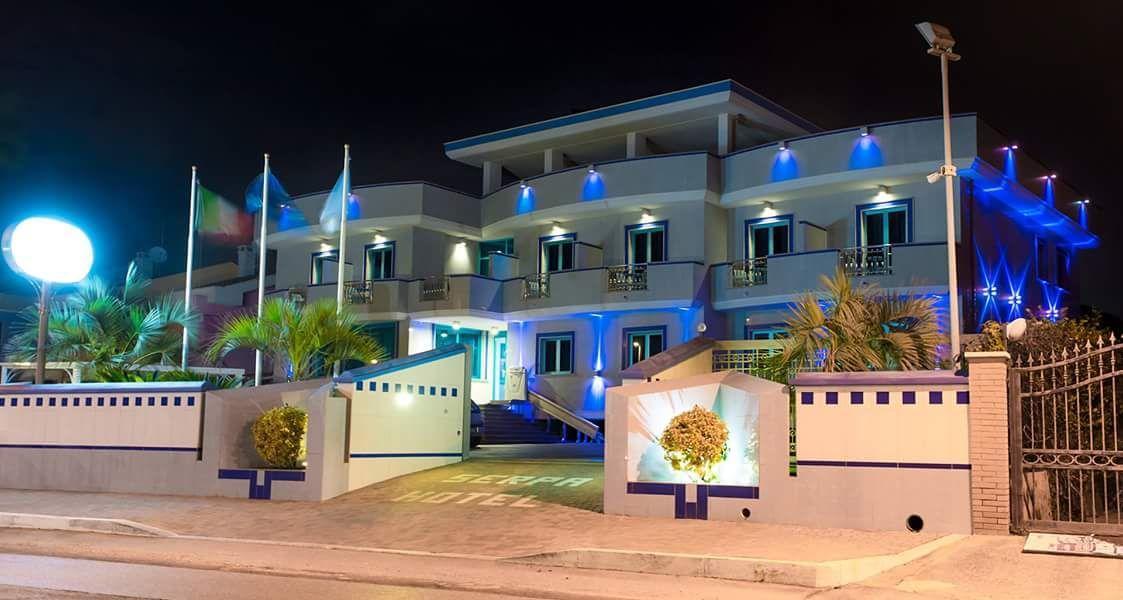 Serpa Hotel อันซีโอ ภายนอก รูปภาพ